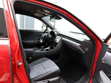 Lexus LBX